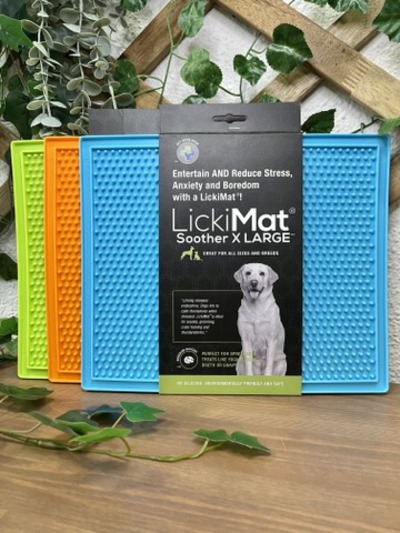 LickiMat ® Classic Soother ™ XL