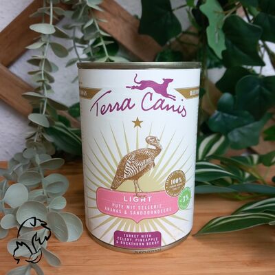 Terra Canis Lata Light Pavo con apio, piña y bayas de espino amarillo 400 g