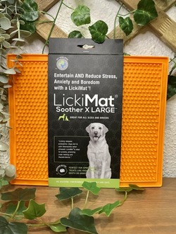 LickiMat ® Classic Soother ™ XL - Naranja